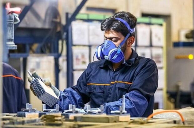 اجرای طرح‌های هفت‌گانه مهارت‌آفرینی در فارس کلید خورد/ اژدری: فعالیت جزیره‌‌ای حوزه اشتغال باعث ایجاد مشکل می‌شود/ بیاری: تکمیل زنجیره آموزش از تاکیدات رئیس‌جمهور است