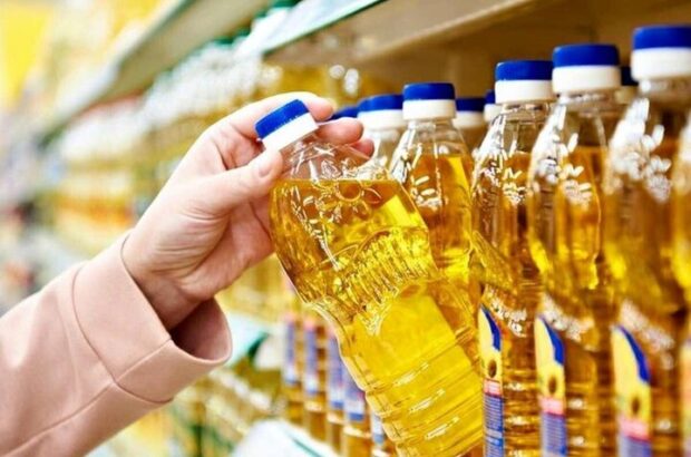 کمبود روغن در بازار فارس برطرف شد/ کردیپور: 2700 تُن روغن خوراکی با نرخ مصوب در حال توزیع است کمبود روغن در بازار فارس برطرف شد/ کردیپور: ۲۷۰۰ تُن روغن خوراکی با نرخ مصوب در حال توزیع است