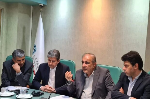 پیشران طرحهای نوین حمایتی استان اصفهان انتخاب شد/ قیمتگذاری دستوری برای تولیدکنندگان یک چالش است/ عسکری: آمارهای غلط مسیر تصمیمگیری را منحرف میکند پیشران طرحهای نوین حمایتی استان اصفهان انتخاب شد/ قیمتگذاری دستوری برای تولیدکنندگان یک چالش است/ عسکری: آمارهای غلط مسیر تصمیمگیری را منحرف میکند