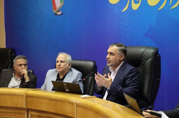 رویکرد مدیران اجرایی در فارس تثبیت اشتغال و کارآفرینی باشد/ گودرزی: دغدغه امروز ما ایجاد فرصتهای شغلی جدید است رویکرد مدیران اجرایی در فارس تثبیت اشتغال و کارآفرینی باشد/ گودرزی: دغدغه امروز ما ایجاد فرصتهای شغلی جدید است