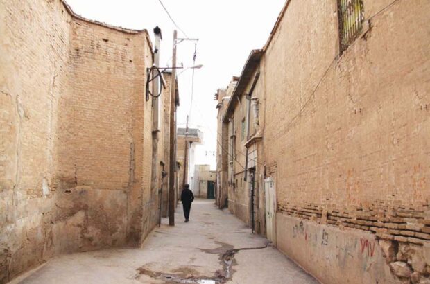 اجرای پروژه بین الحرمین یکی از بزرگترین تخریب‌های بافت تاریخی کشور است/ خانه‌های ارزشمند و سرشار از خاطرات شیرازی بر زیر تیغه‌های لودرها