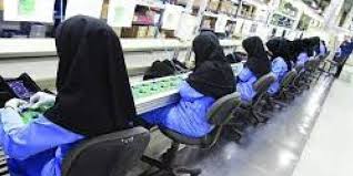 فعالیت ۱۴۶ هزار زن در عرصه اقتصادی فارس/ قدر خادم الحسینی: بهره از توان زنان در جبهه اقتصادی و صنعتی امر مهمی است