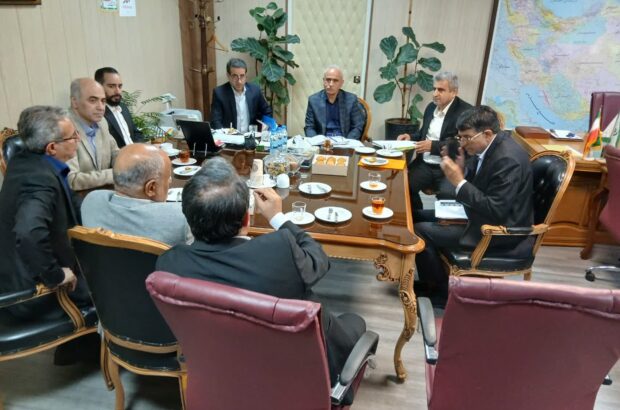 ماموریت تعاون روستایی مدیریت زنجیره ارزش است/ احمدی‌زاده: با توسعه صنایع تبدیلی از خام‌فروشی جلوگیری می‌شود/ برابری: فارس باید به قطب کارآفرینی پایدار تعاونی‌ها تبدیل بشود