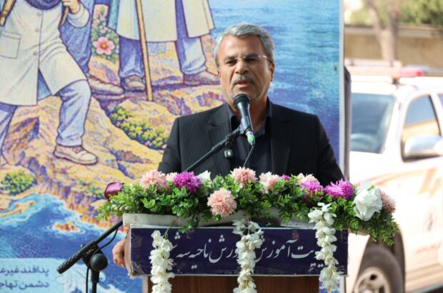 پدافند غیرعامل به حوزه نظامی محدود نمی‌شود/ احمدی‌زاده: هر دانش‌آموز باید سهمی در کاهش بحران‌ها داشته باشد