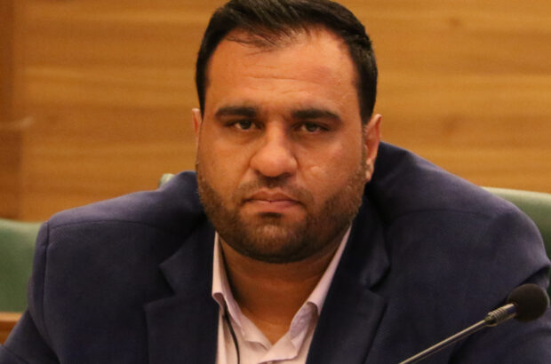 شهردار شیراز مورد تذکر جدی نمایندگان پارلمان شهری قرار گرفت/ علی اکبر سلطانی: هیچ نظام ارزشیابی در ساختار مجهول انتصابات دیده نمی شود