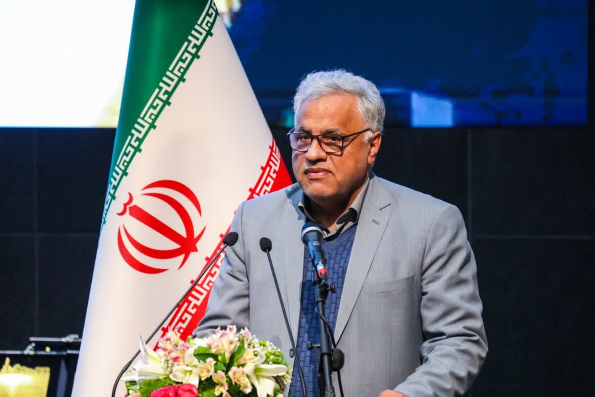 اجرای طرح‌های عمرانی نیازمند رعایت الزامات پدافند غیرعامل است/ رضایی‌کوچی: توسعه زیرساخت‌ها در فارس باید ایمن و پایدار باشد