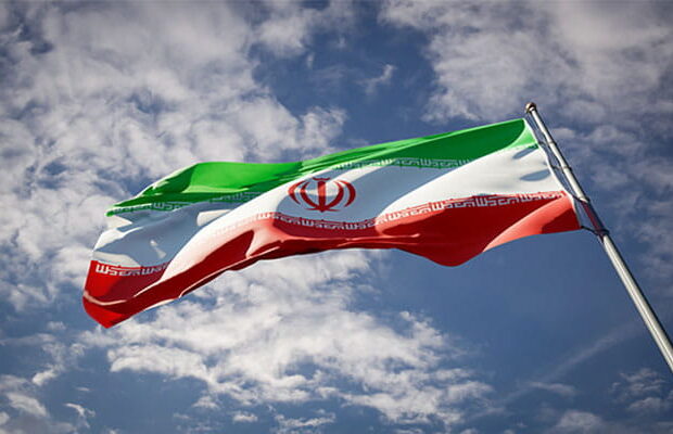 شورایعالی حامیان دولت در فارس بسترساز اعتماد عمومی می‌شود/ شفافیت در عملکرد از انحصار قدرت جریان یا فرد جلوگیری می‌کند/ پیشگیری از انحراف مدیران با مطالبه‌گری سازنده کلید خورد/ تولید حواشی با اکانت فیک و ترفند مقابله بی‌اثر ماند