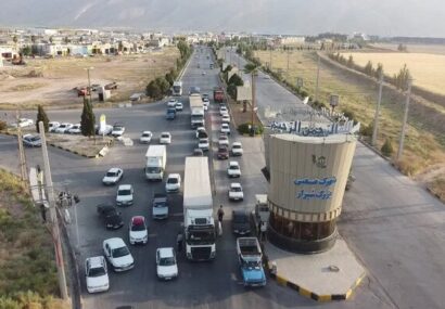 معابر شهرک صنعتی شیراز پاسخگوی تردد ماشینآلات سنگین است؟/ فرسایش زیرساختها وقتی که به کاربری صنایع توجه نمیشود!