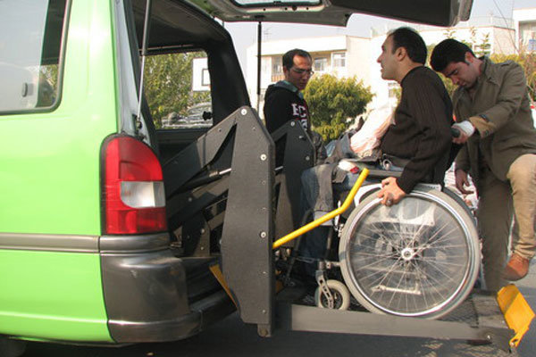 نگاه ویژه شهرداری شیراز به جامعه معلول اجرایی شد/ باباخانی: ۵ دستگاه خودرو ون به ناوگان حمل‌ونقل عمومی اضافه می‌شود