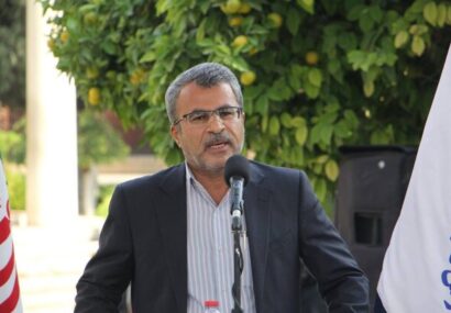فرآیند انتصاب معاون جدید استاندار فارس پایان یافت/ سومین سکاندار معاونت سیاسی در عمر دوساله دولت تعیین شد/ احمدی‌زاده با رویکرد وفاق ملی آغاز به کار کرد
