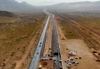 قطعه جدید بزرگراه فسا داراب به بهرهبرداری رسید/ عبدالهی: افتتاح این پروژه گامی موثر در افزایش ایمنی سفرها است