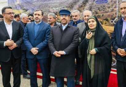 فارس پرچمدار جذب اعتبارات ملی وزارت راه و شهرسازی شده است/ عبدالهی: این روند تامین منابع مالی باعث تکمیل پروژههای عمران میشود