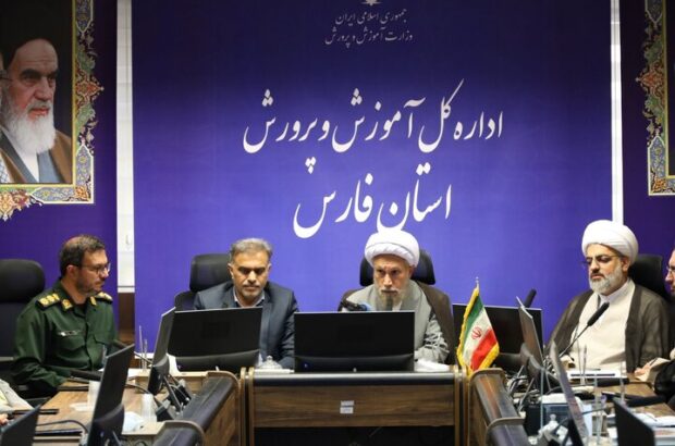 سال تحصیلی جدید به همراهی همه اقشار جامعه با آموزش و پرورش نیاز دارد/ دژکام: هویت ملی و اسلامی باید در دانش‌آموزان نهادینه شود