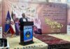 ۵۰ هزار دانش‌آموز نیازمند فارس بسته تحصیلی دریافت می‌کنند/ احمدی‌زاده: این اقدامات زمینه‌ساز تداوم تحصیل و کاهش آسیب‌های اجتماعی است