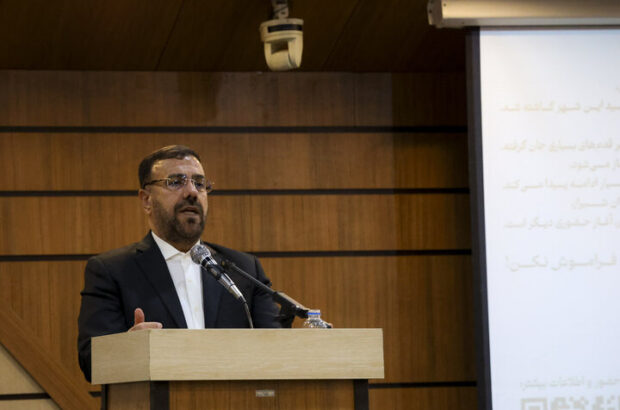 تدوین برنامه جامع برای زیست سالمندان در فارس ضروری شد/ امیری: حضور خیرین در سرای سالمندان نقش مؤثری دارد