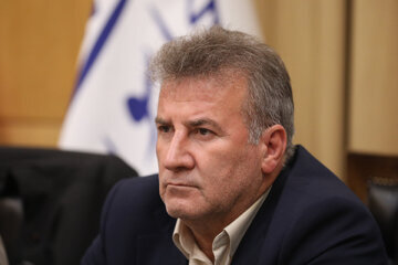 اظهارات شفاف رئیسجمهور توسط مجلس رد شد/ سخنگوی کمیسیون کشاورزی: ما هیچ نقشی در انتخاب وزیر جهاد نداشتیم اظهارات شفاف رئیسجمهور توسط مجلس رد شد/ سخنگوی کمیسیون کشاورزی: ما هیچ نقشی در انتخاب وزیر جهاد نداشتیم