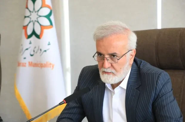 مطالبه شفافیت از شهردار شیراز؛ چرا به مطالبه فعالان صنعت ساختمان پاسخ نمی‌دهید؟/ دستاورد مدیریت شهری در کاهش فرآیند صدور پروانه ساختمانی تشریح شود