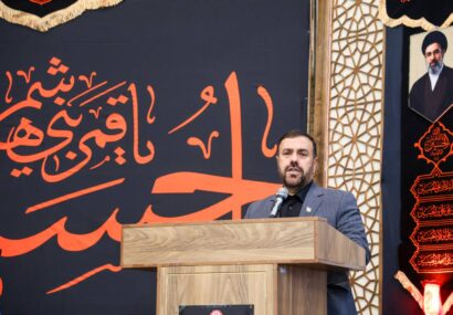 شخصیت رهبر شهید انقلاب الگویی برای نسل جوان شد/ شهادت در راه خدا حاصل ۷۰ سال زیست مومنانه و اعتقاد راسخ/ استاندار فارس: ایشان یک شخصیت انقلابی مصلح بود