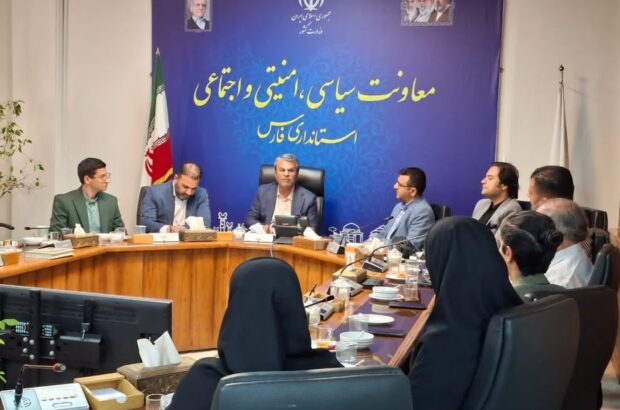 دانشجویان فارس در نقد و مناظره مستقیم با مدیران اقدام کنند/ احمدیزاده: گفتوگو میتواند به حل مسائل جامعه کمک کند دانشجویان فارس در نقد و مناظره مستقیم با مدیران اقدام کنند/ احمدیزاده: گفتوگو میتواند به حل مسائل جامعه کمک کند