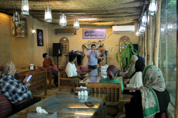 سبک زندگی فرهنگ بومگردی‌ها در شیراز به بحث و گفت‌وگو گذاشته شد/ واکاوی شعار جهانی تفکری دوباره در نسل سوم صنعت گردشگری