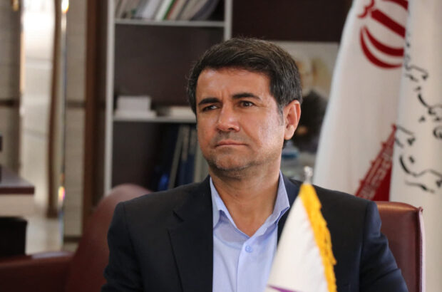 اراضی صنعتی راکد در فارس همچنان فسخ قراردارد میشوند/ غلامپور: این روند زمینهساز حضور سرمایهگذاران جدید شده است اراضی صنعتی راکد در فارس همچنان فسخ قراردارد میشوند/ غلامپور: این روند زمینهساز حضور سرمایهگذاران جدید شده است