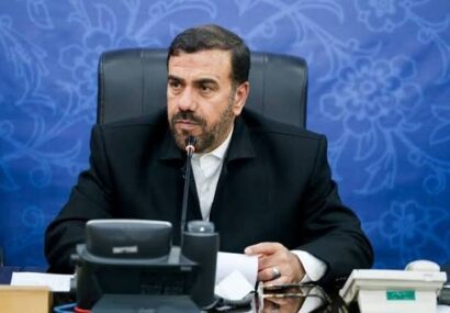 استاندار فارس به برگزاری جلسات در وقت اداری پایان بدهد/ درخواست قانونی‌ مردم باید با کمترین معطلی و رفت‌وآمد انجام شود