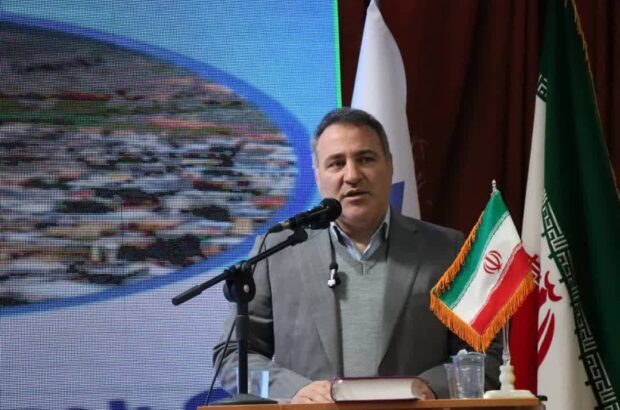 شعارهای توسعه صنعت گردشگری باید عملیاتی شود/ اکبرپور: گردشگری سپیدان فارس یک هدف ملی باشد