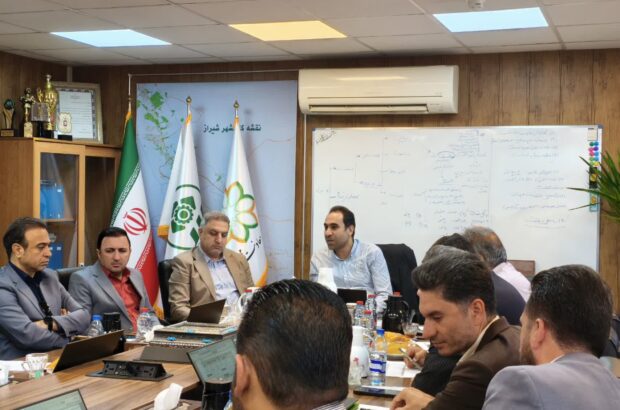 فرآیند پرداخت مطالبات پیمانکاران فضای سبز تسهیل می‌شود/ خوشبخت: سامانه بوستان شهرداری شیراز برای افزایش شفافیت و رضایتمندی است