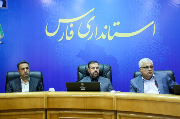 تامین زمین و مسکن زمینه‌ساز ازدواج جوانان می‌شود/ استاندار فارس: پروژه‌های جوانی جمعیت نیازمند توجه ویژه است
