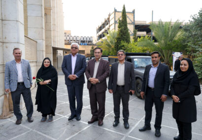 ناوگان حمل‌ونقل مدیریت پسماند در روستاهای فارس نوسازی شد/ تقویت خدمات عمومی با تحویل ۳۲ خودرو نیسان کمپرسی به دهیاران