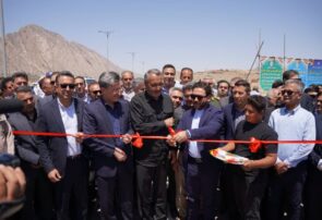 مسیر جدید بزرگراه جهرم-لار-بندرعباس به بهره‌برداری رسید/ عبدالهی: حدود ۸۰ درصد این محور بزرگراهی تکمیل شده است/ رضایی‌کوچی: این پروژه ملی نقش مهمی در تقویت شبکه حمل‌ونقل جنوب کشور دارد