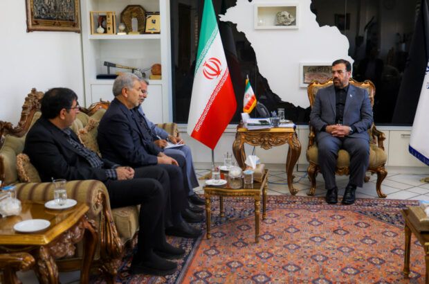 دانشگاه‌های فارس در حل مسائل استان وارد می‌شوند/ امیری: ساماندهی معادن شن و ماسه شرق شیراز یکی از نقش آفرینی‌ها است
