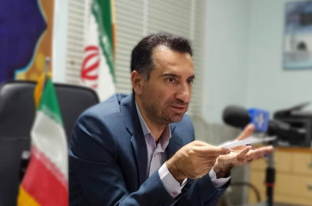کاهش تورم به هماهنگی سیاست‌های اقتصادی وابسته است/ قیمت کالاهای اساسی با اصلاح زنجیره تامین مهار می‌شود/ صالحی: نقدینگی باید از بازار‌های غیر مولد به سمت تولید هدایت شود