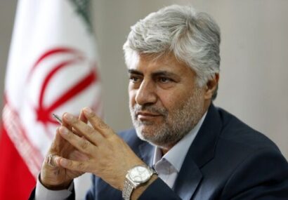 شهردار پیشین شیراز رسما وارد میدان انتخابات شوراها شد/ نقد به عملکرد مدیریت حمل‌ونقل عمومی؛ از تامین واگن تا کاهش تعداد و کیفیت اتوبوس‌ها/ اعلام آمادگی علیرضا پاکفطرت برای حضور در میزگرد تخصصی/ + حواشی